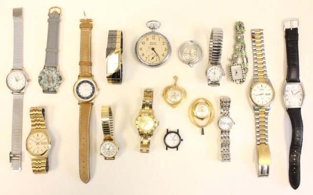 17 watches - some Seiko, Waltham: Please read our terms of sale.