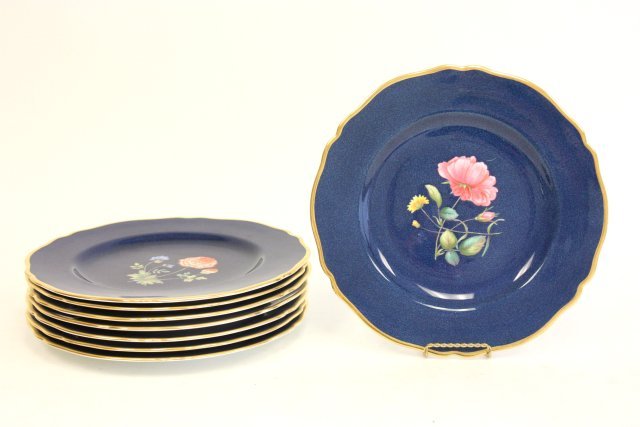Set of 8 Spode/Copeland china serving plates: Blue floral. Approx. 10.5" Diam. Please read our terms of sale.