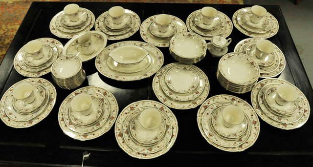 Noritake Japanese dinnerware China set: Consisting of: 12 dinner plates, 12 luncheon plates, 12 underplates, 10 saucers, 8 cups, 11 cream soup bowls, 12 underplates, 10 fruit bowls, covered tureen, 2 oval serving bowls, 2 oval trays & gravy