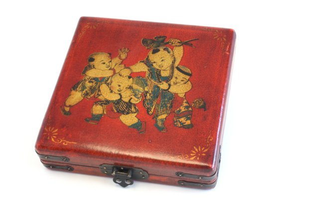 Original Feng Shui compass in lacquered box: Please read our terms of sale.