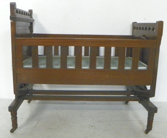 Victorian walnut American cradle: Victorian walnut American cradle