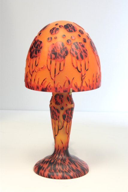 Contemporary red Cameo glass "Mushroom" lamp: With Galle signature. Approx. 15" H x 7" Diam on shade. From an 860 5th Ave estate. Please read our terms of sale.