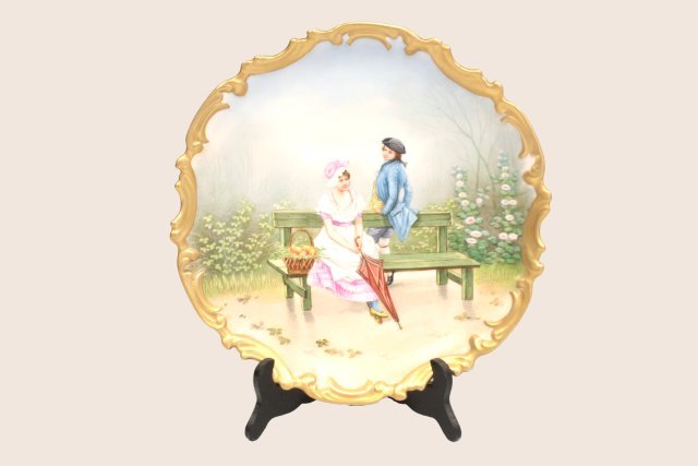 Limoges handpainted charger: Approx. 13" diam. Please read our terms of sale.