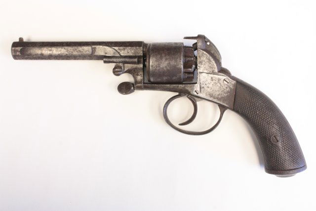 Gun: Approx. 10.75" L Please read our terms of sale.