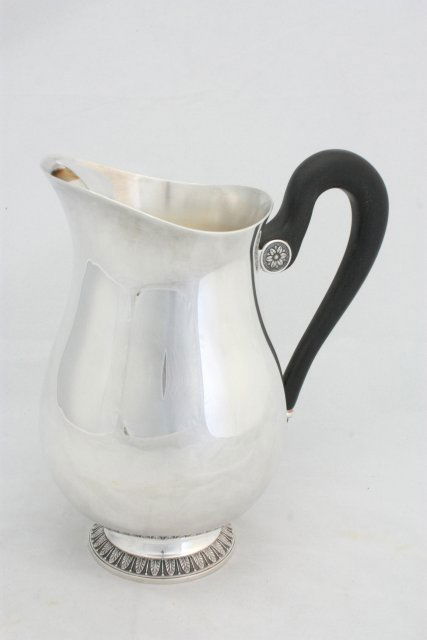 Silver plated Christofle water pitcher: Approx. 9.25" H. Please read our terms of sale.