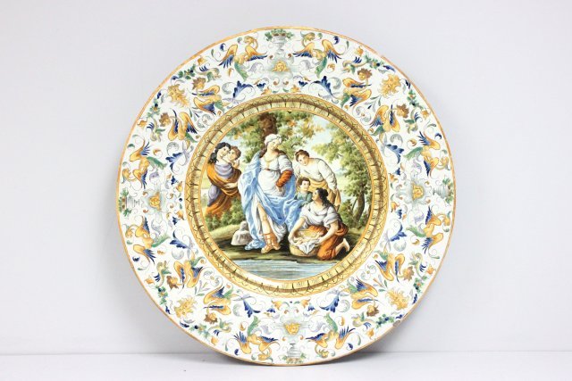 Charger depicting "Moses": Chip. Approx. 24.75" Diam. Please read our terms of sale.