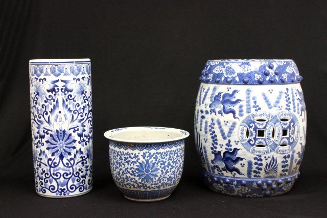 3 Chinese porcelains: Including: Umbrella stand, planter & garden seat.