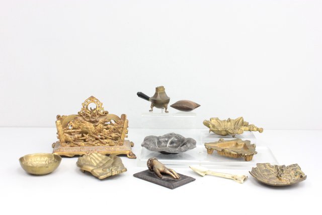 Group lot of brass, bronze & metal items: Including: Hand tray, ram cards, tray, ashtray, Bradley & Hubbard letter holder, leaf ashtray, owl ashtray, lighter, pillow box & silver plate candy dish. 10 pieces in total.