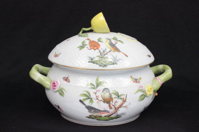 Herend porcelain double handled soup tureen: Herend Rothchild Bird pattern double handled soup tureen. Approx. 9" H. X 12" Across