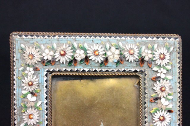 2 Picture frames - 5