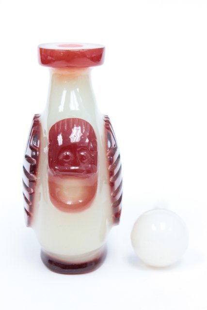 2 snuff bottles - 3