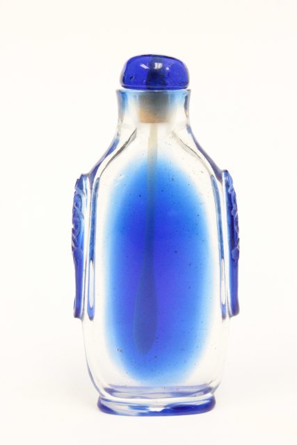 2 snuff bottles - 4