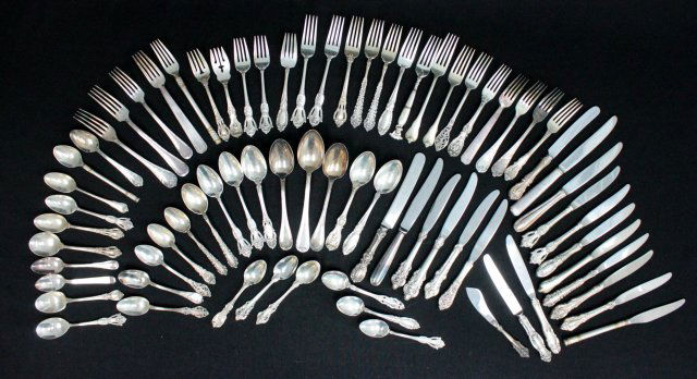 Group lot of sterling silverware: Various patterns, included with 4 pieces of Christofle silver plate. Patterns include: Wallace Grand Baroque, Heirloom by Oneida, Francis I by Reed Barton & much more. Approx. weight of sterling 73 oz