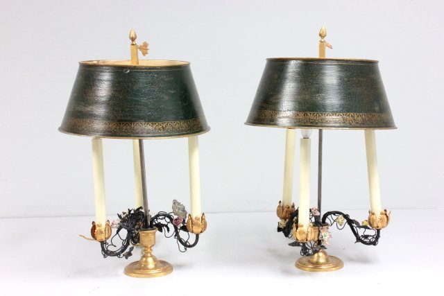 Pair bronze, tole & porcelain bouilette lamps