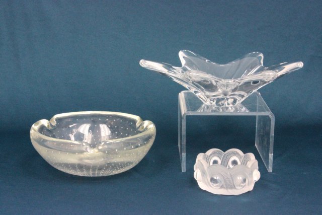 Lalique, Baccarat & Venetian glass bowls: Various sizes. From the estate of Doris Schwerin, Author. Star bowl - 3" high, 11" wide, larger bowl - 3" high, 8" diameter, small bowl - 2" high, 3 3/4" diameter.