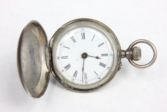 800 etched silver cased pocket watch: Not working. Approx. 1 1/8" Diam.
