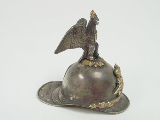 Small silver Russian military helmet: Hallmarked. Approx. 1.75" H x 2.25" W