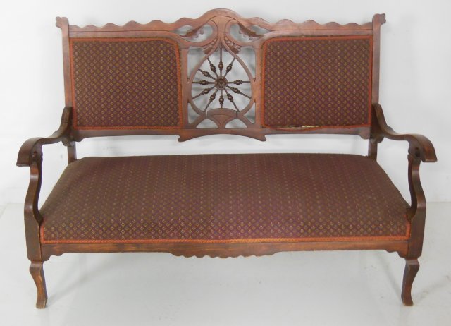 Victoria carved settee