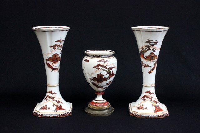 3 Royal Worcester vases Asian style: Pair approx. 12.25" H & 1- 8.75" mounted on bronze base.