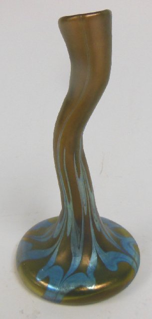 Loetz art glass signed vintage bud vase: Signed on bottom "Loetz Austria". Approx. 7.25" H x 3.5" D. From a Patterson, NJ estate.