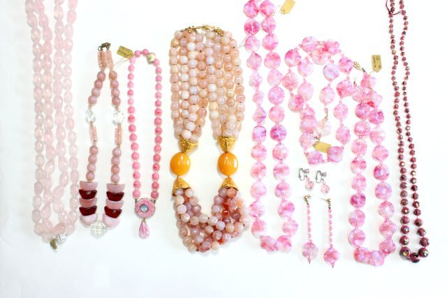 Glass & beaded necklaces: Including Murano pieces. Approx. 8 necklaces. From the estate of Anita Stern, owner of This-N-That antiques store, NYC.