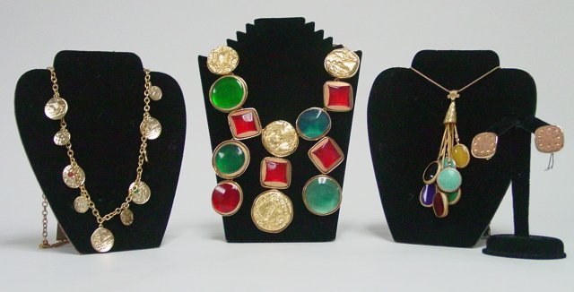 Large stone & gold tone necklaces and earrings: Approx. 5 pieces including some by Kenneth Lane. From the estate of Anita Stern, owner of This-N-That antiques store, NYC.