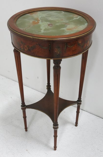 Edwardian paint satinwood side table: With faux green onyx top, good condition. Approx. 28.25" H x 15" Diam. (2197.2)