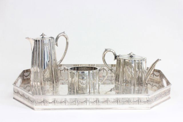 Etched English Silver Plated Tray with Tea Set: Tray with 3 pcs silver plated tea set. Tray - 24 1/4" long, 16 1/4" d, 2 1/4" h, tea pot - 8" high.