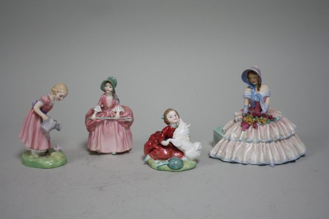 Royal Doulton figurines: 4 figurines, including Mary, Mary HN2044; Day Dreams; Bo Peep HN1811 and Home Again 2167. Day Dreams- flake on one flower