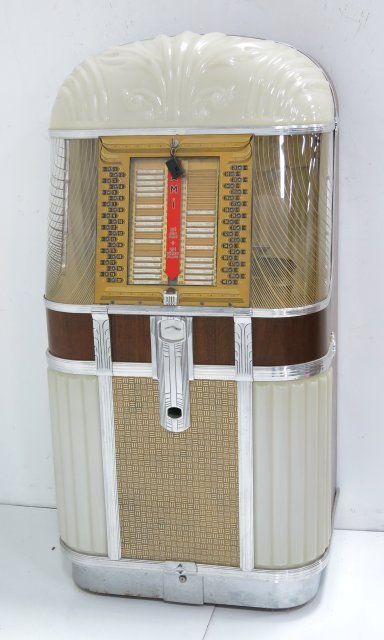 Ami Jukebox: Model 300, serial # 15718. Not working. From the estate of John Sciortino.