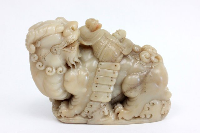 Furong soapstone Chinese Lion: 18th century. Approx. 5" L x 3" H. Good condition.
