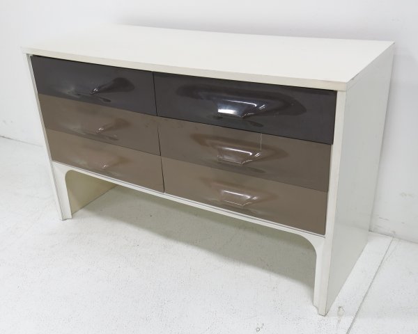 Raymond Loewy chest of drawers: DF-2000 series created in 1965. Approx. 26" x 41" W x 16" D.