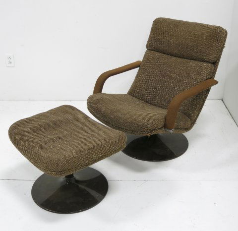Geoffrey Harcourt for Artifort chair & ottoman: Ca. 1970. Brown finish. Approx. 32" H. Wear to bases.