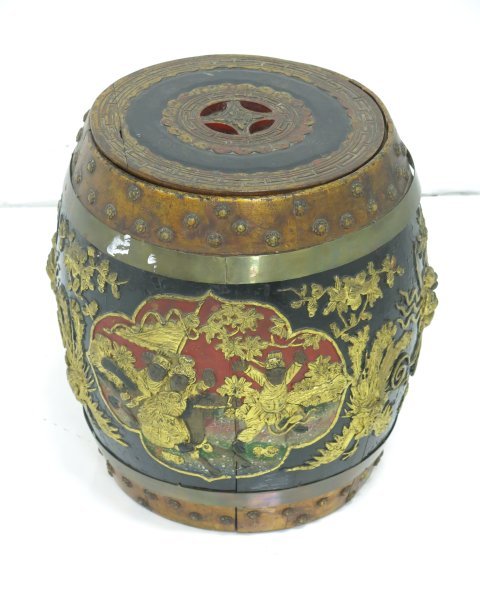 Chinese carved wood polychrome covered barrel: Covered barrel garden stool. Approx. 16" H x 14". Crack in lid, cracks throughout