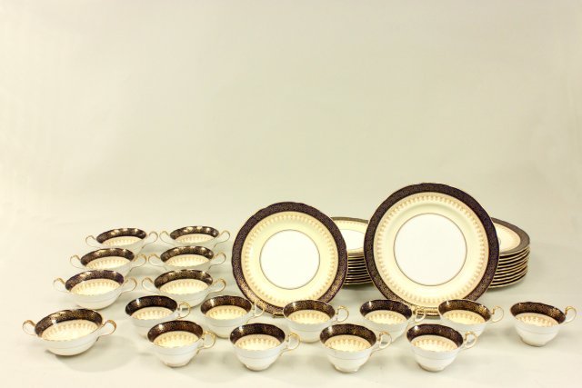 Aynsley, England Partial Dinnerware Set: Including 7 cream soups, 11 dinner plates, 12 luncheon plates, 10 cups. 40 pieces total.