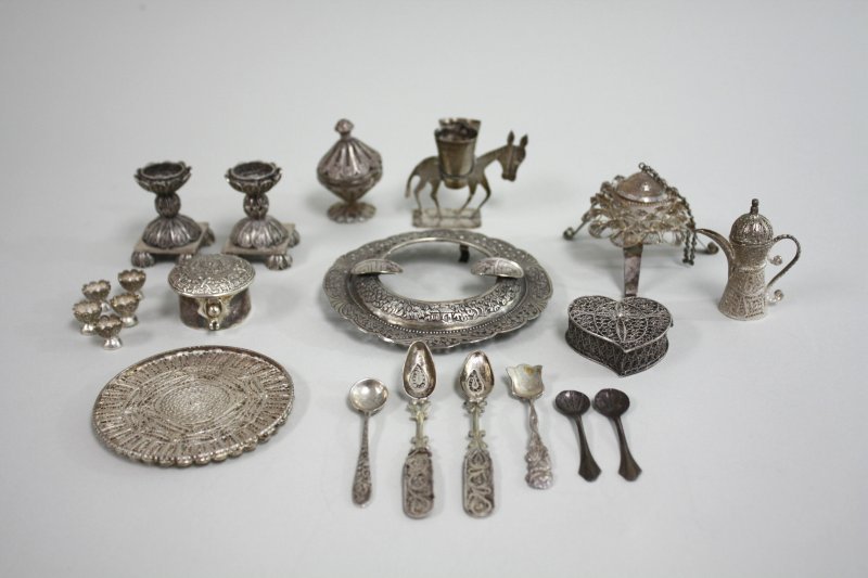 Miniature Middle Eastern Filigree Silver: Various sizes. Approx. 21 pieces total. From a Great Neck, NY Estate.