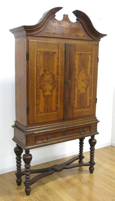 Continental Baroque Oak Cabinet on Stand (1 of 6)