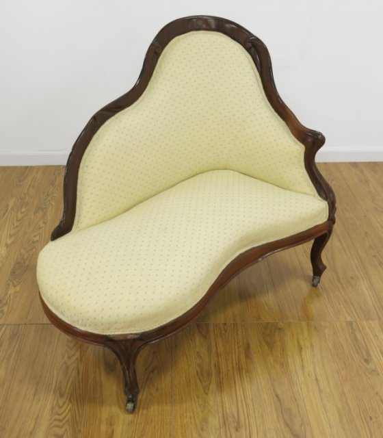 Henry Belter Rosewood Meridian (1 of 4)