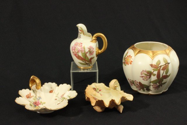 Lot of Royal Worcester (1 of 9)