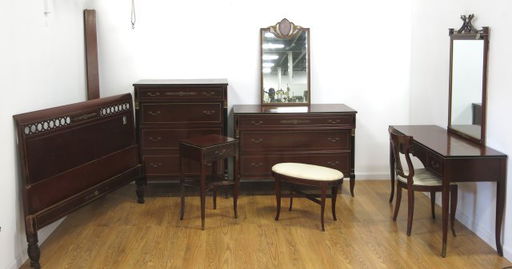 Regency Style R Way Mahogany Bedroom Set Jul 02 2017 Time Regency Style R Way Mahogany Bedroom Set