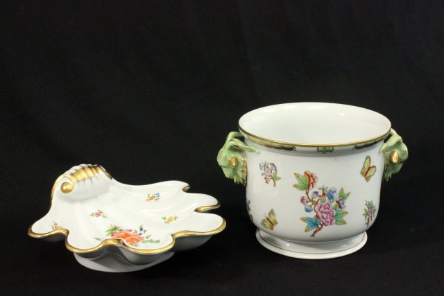 Two Pieces of Herend Porcelain (1 of 9)