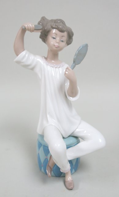 Lladro Boy with Comb & Mirror (1 of 4)