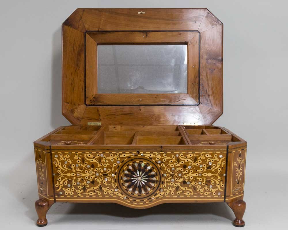 Syrian Mother of Pearl Inlaid Jewelry Box (1 of 9)