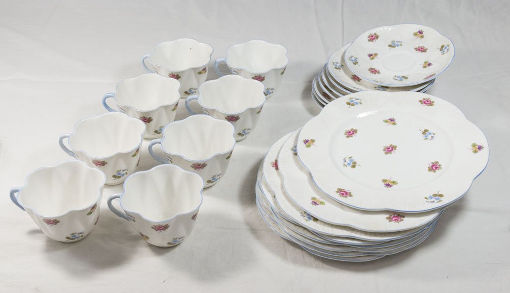 Shelley Porcelain Set (1 of 6)