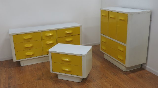 Raymond Loewy for Broyhill 3 piece Bedroom Set (1 of 5)