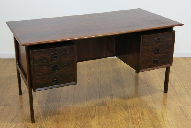 Arne Vodder for Sibast Rosewood Desk (1 of 5)