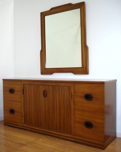 John Widdicomb, Cherry Dresser with Mirror (1 of 5)
