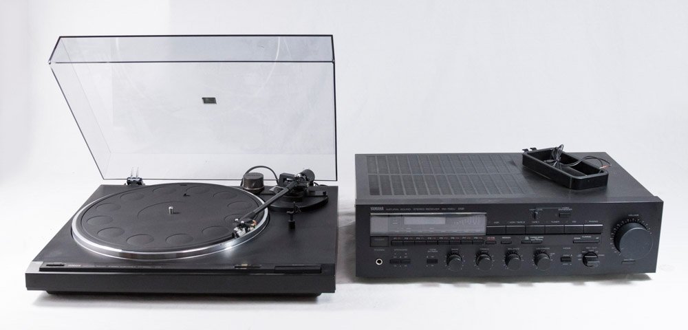 Yamaha TT500U Turntable & Rx-700U Stereo Receiver (1 of 4)