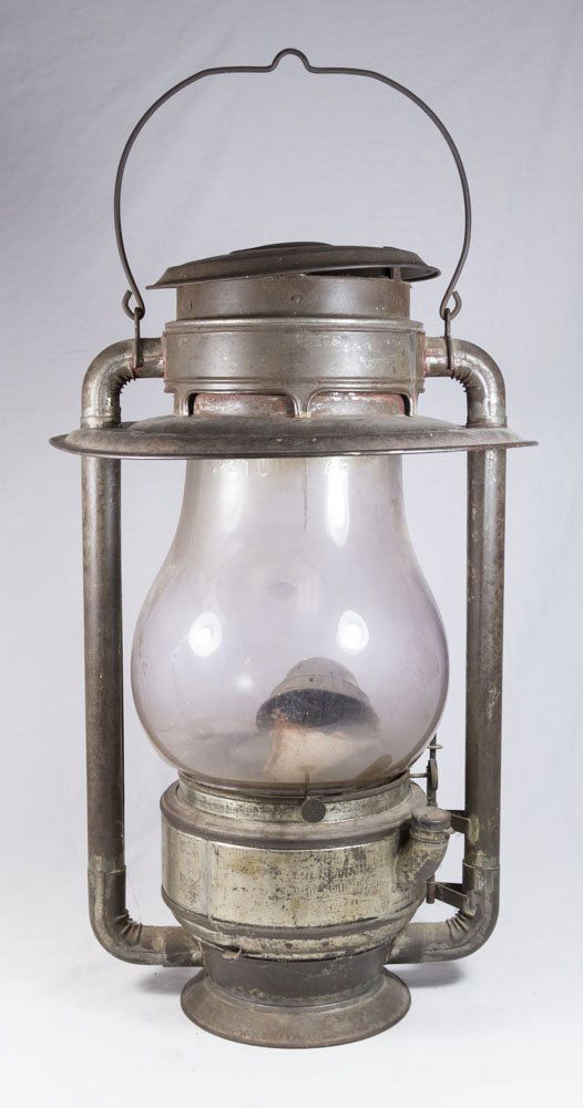 C.T. Ham Mfg. Co. No. 9 Globe Street Lantern (1 of 7)