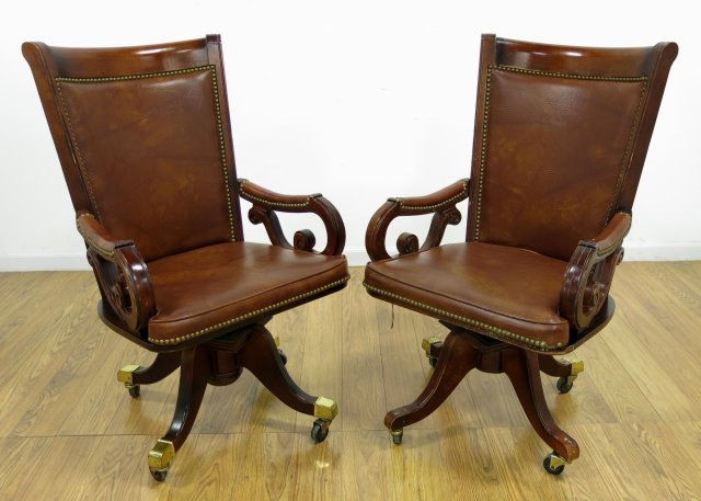 2 Swivel Back Office Chairs (1 of 3)